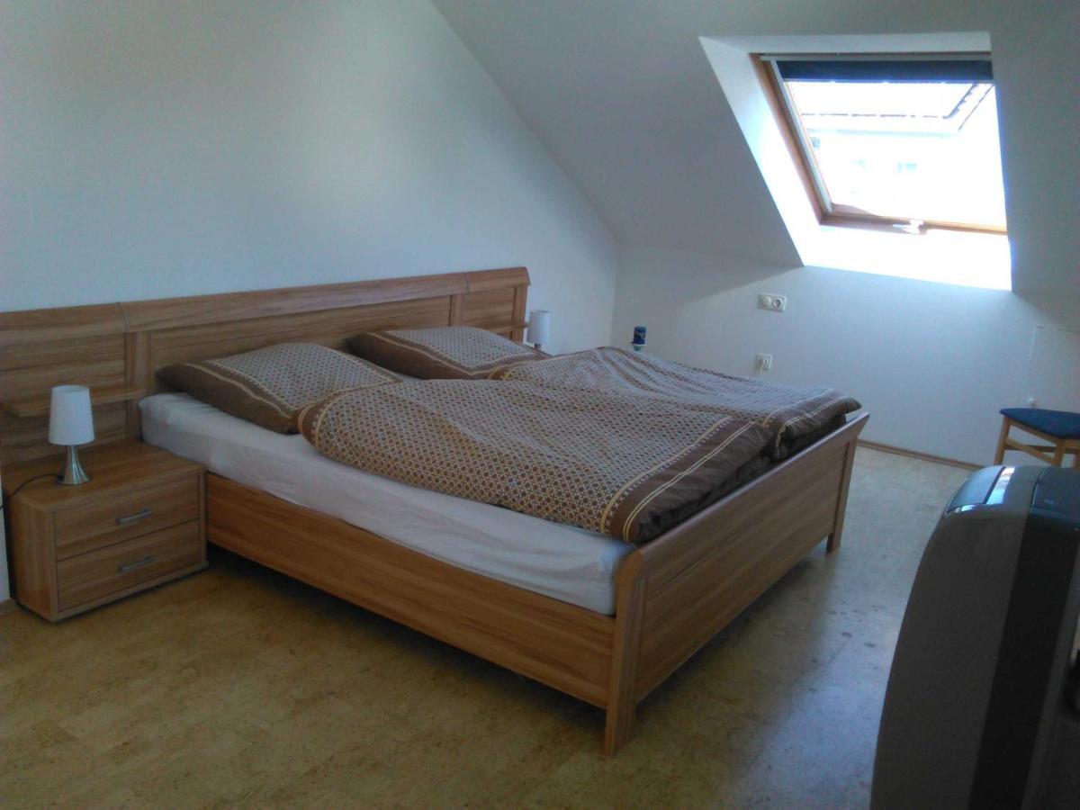 Ferienwohnung Kuepfer Gräfenberg エクステリア 写真